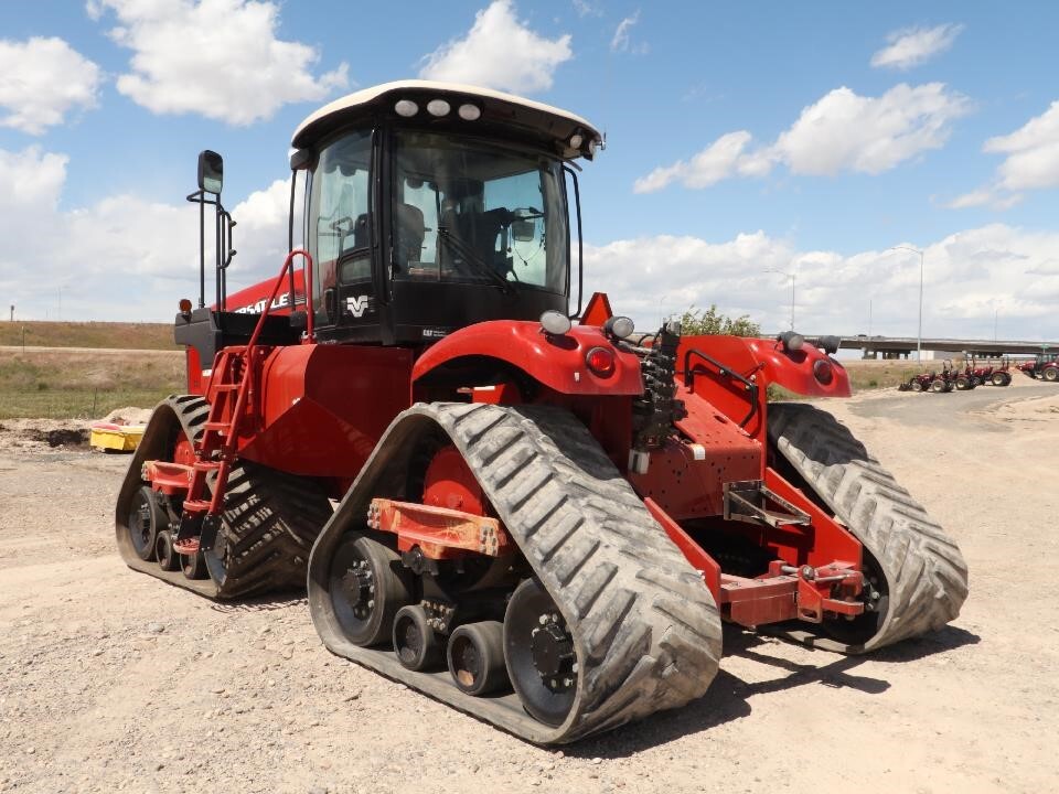 2014 Versatile 450 Tractor