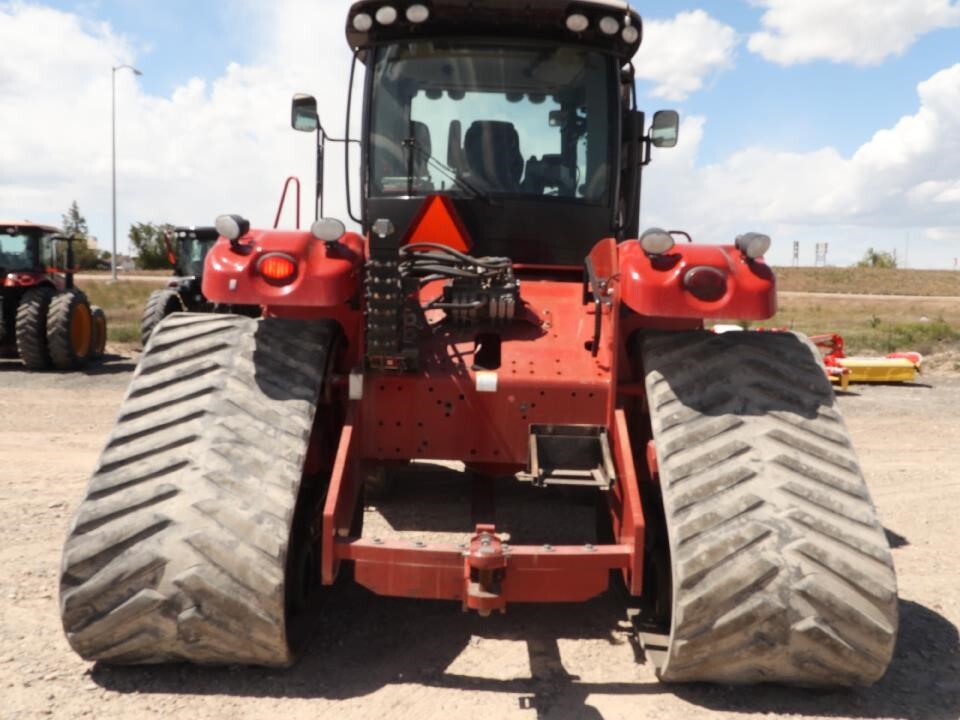 2014 Versatile 450 Tractor