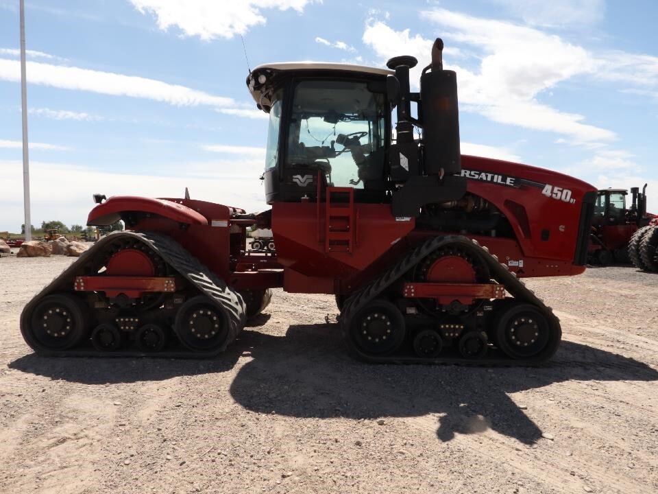 2014 Versatile 450 Tractor