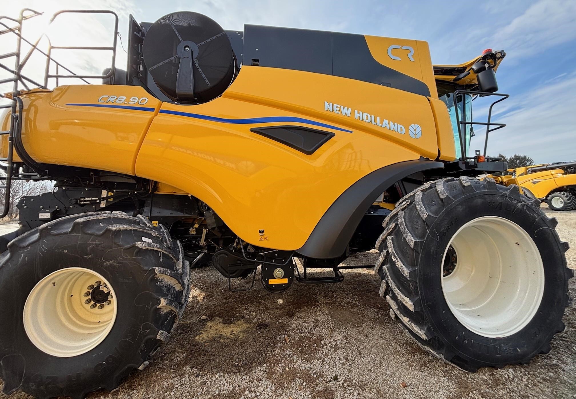 2026 New Holland CR8.90 Combine