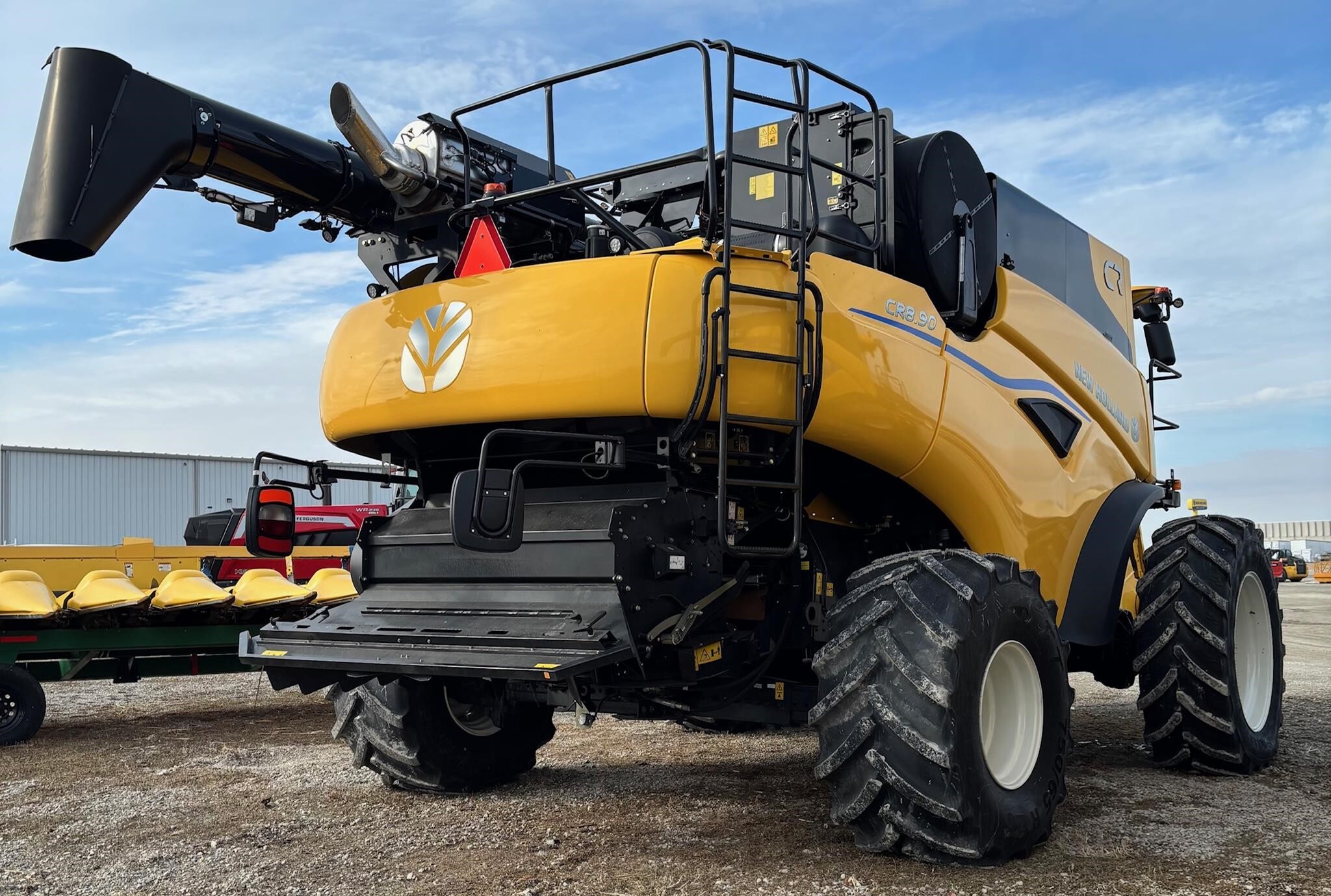 2026 New Holland CR8.90 Combine