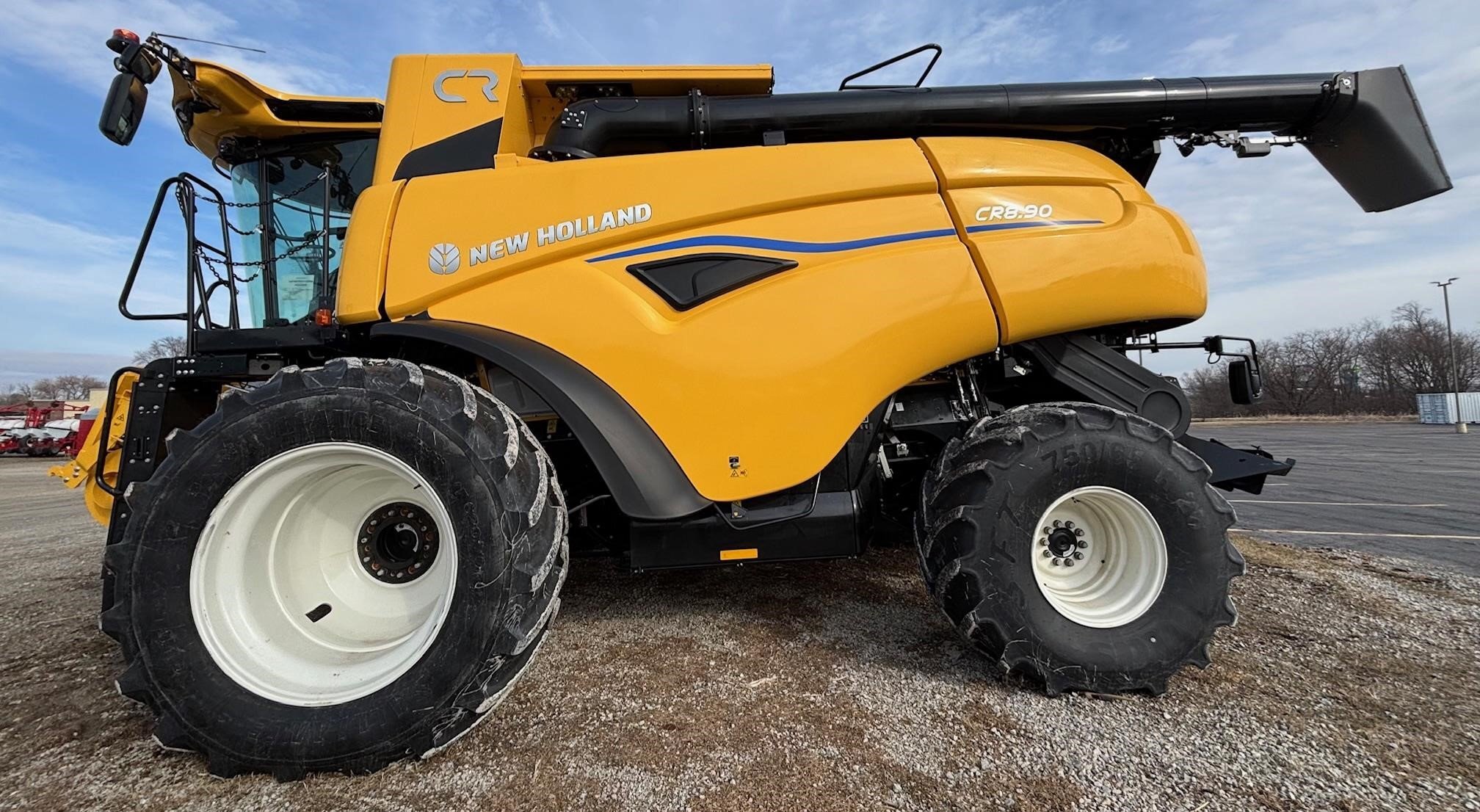 2026 New Holland CR8.90 Combine