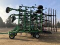 2012 John Deere 2210 Field Cultivator