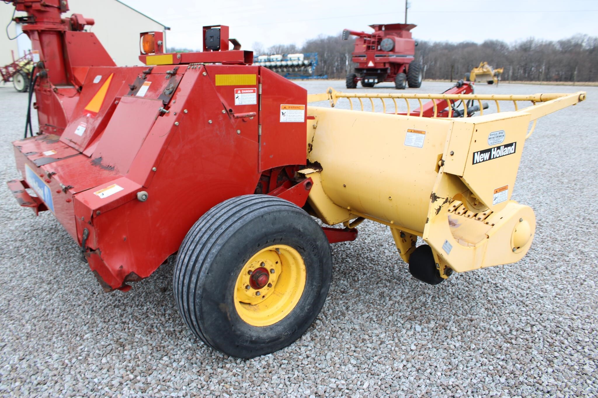  New Holland FP230 Pull-Type Forage Harvester