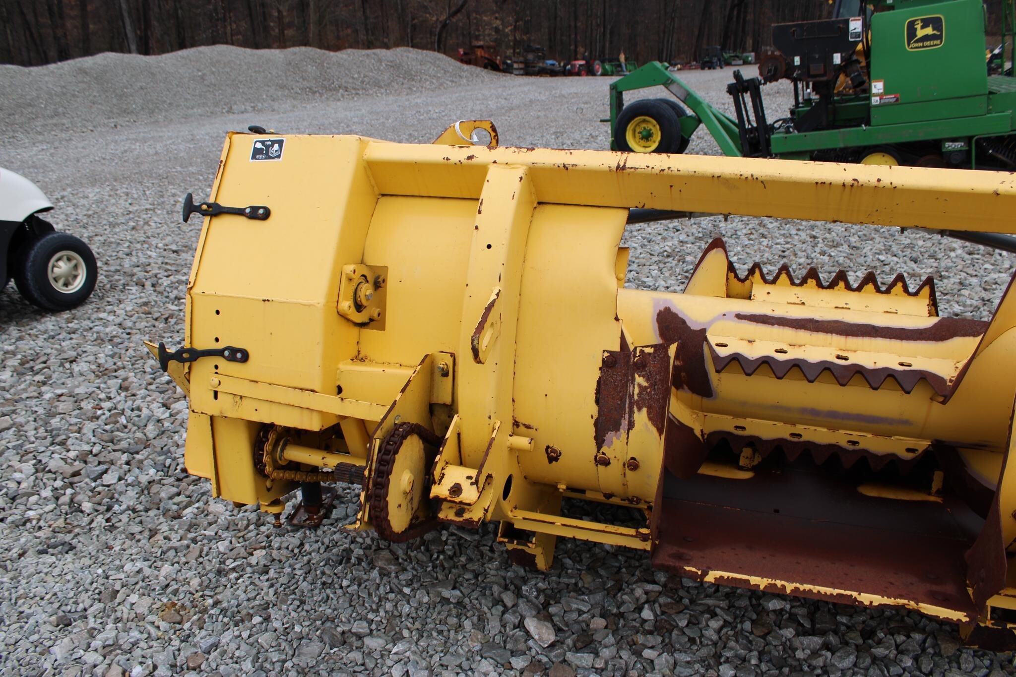  New Holland FP230 Pull-Type Forage Harvester