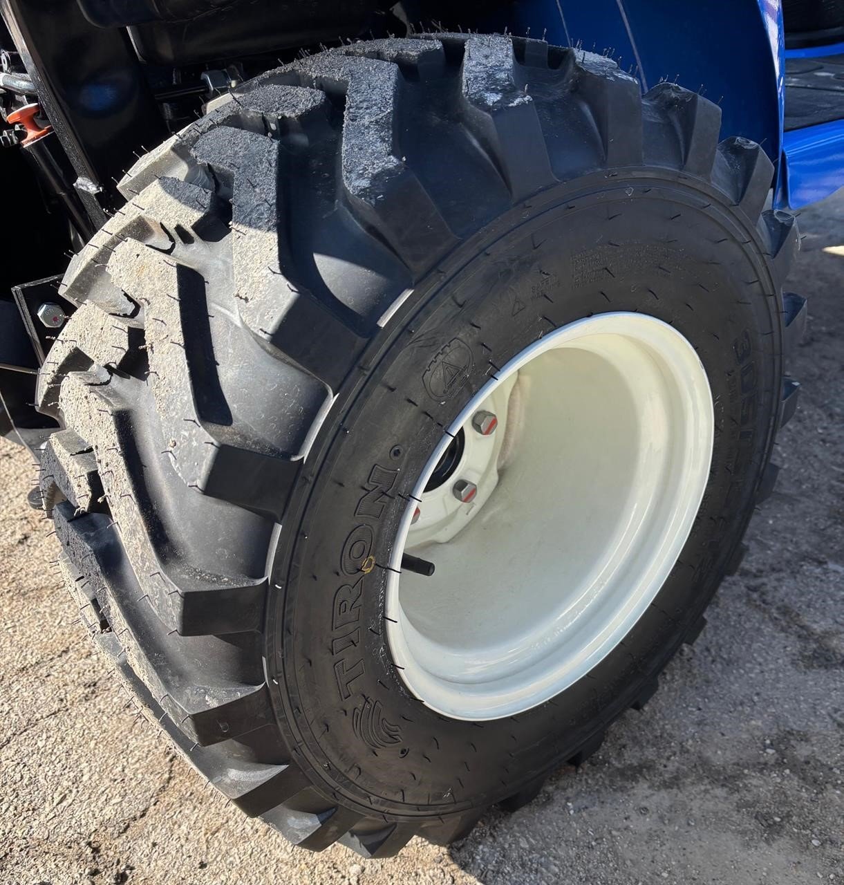 2026 New Holland WORKMASTER 25S Tractor