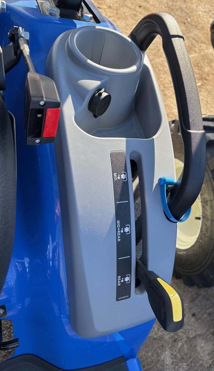 2026 New Holland WORKMASTER 25S Tractor