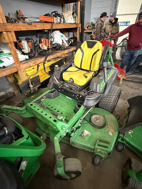 2022 John Deere Z970R Lawn Mower