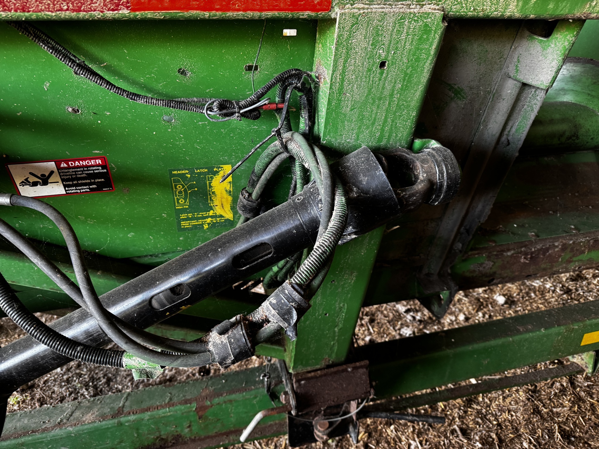 2007 John Deere 893 Corn Head