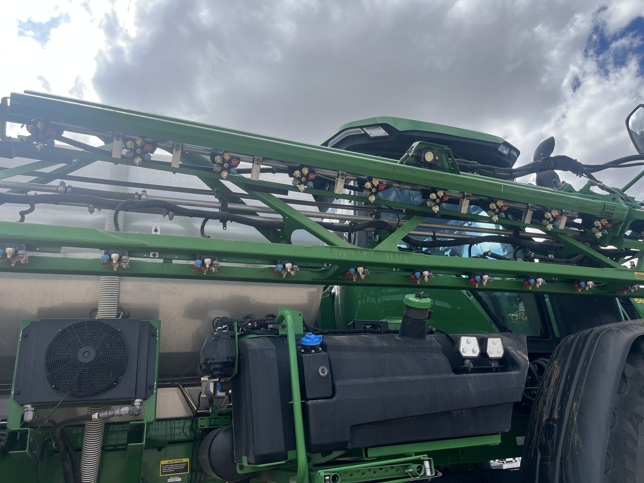 2024 John Deere 616R Self-Propelled Sprayer