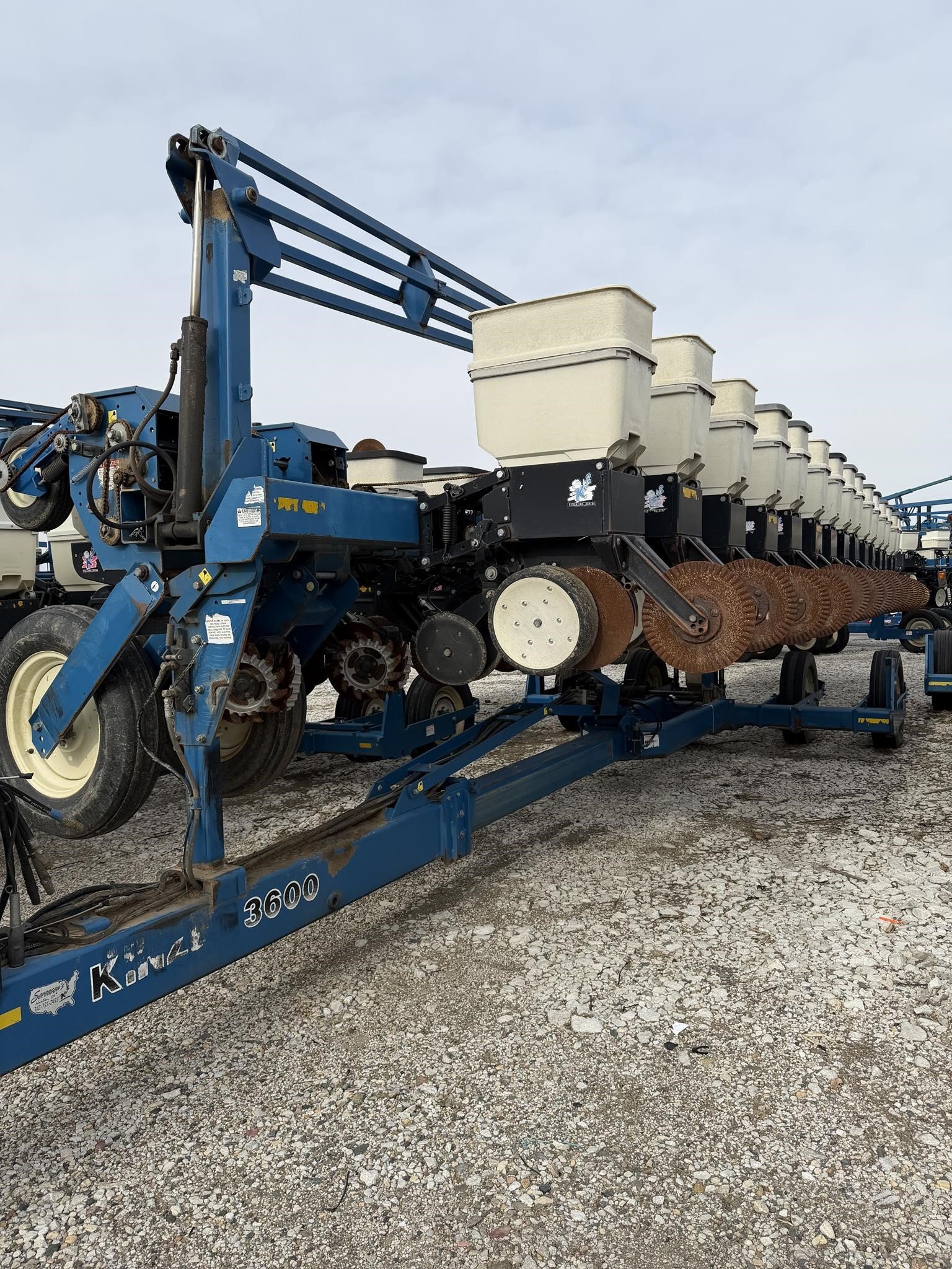 2003 Kinze 3600 Planter