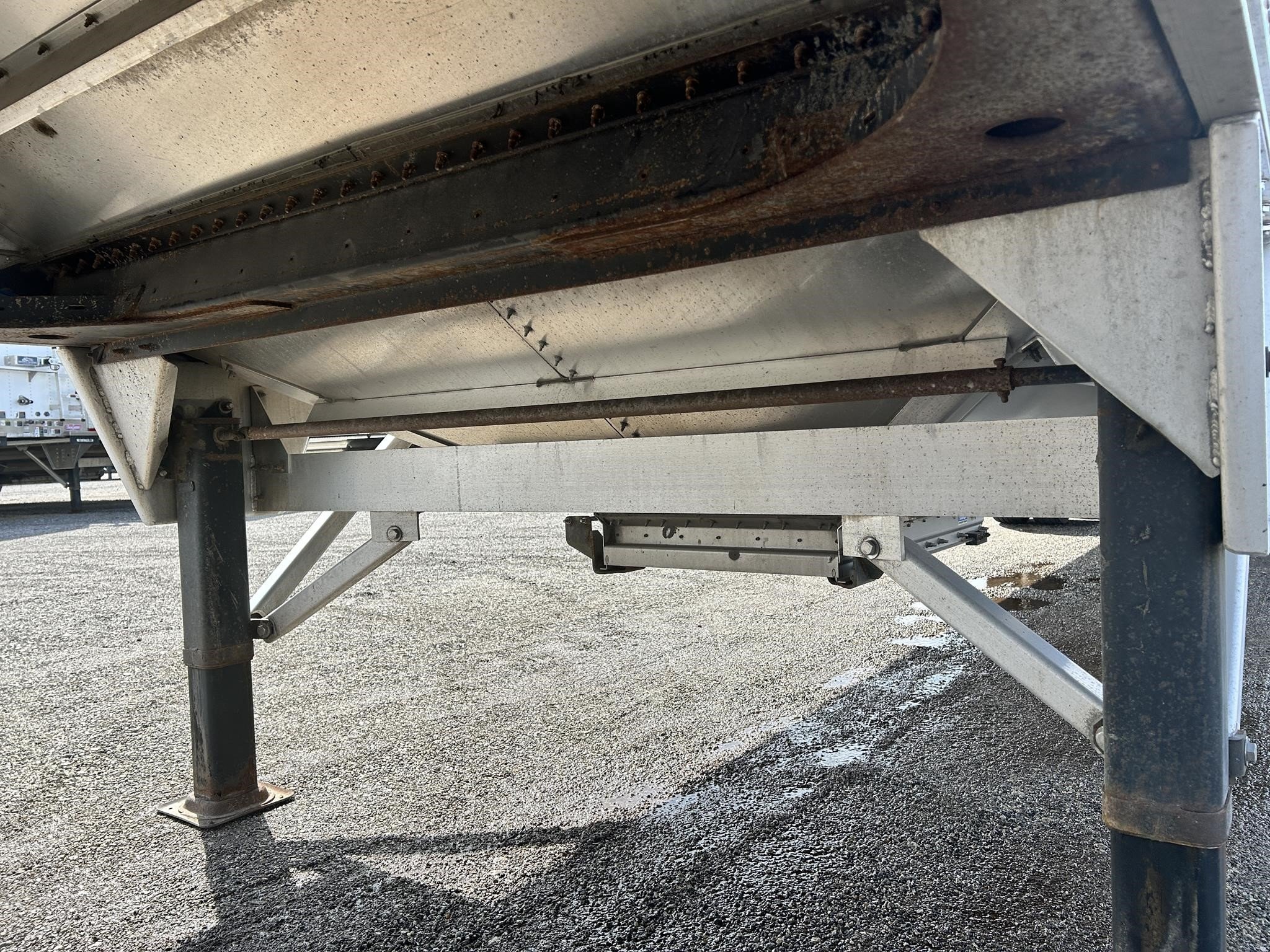 2022 Wilson DWH-650B Grain Trailer