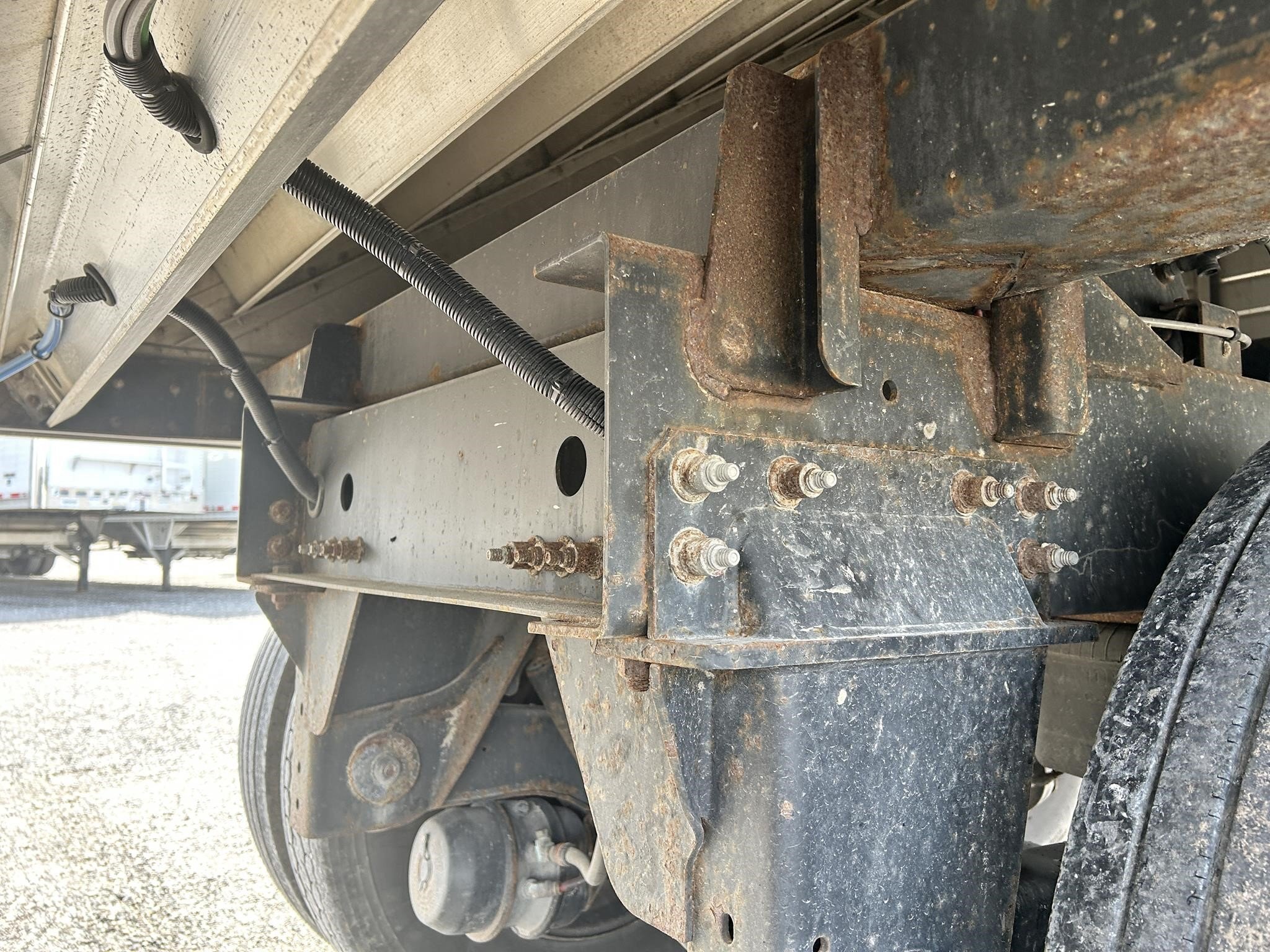 2022 Wilson DWH-650B Grain Trailer