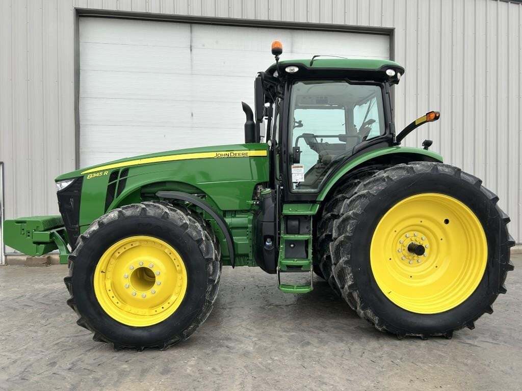 2017 John Deere 8345R Tractor