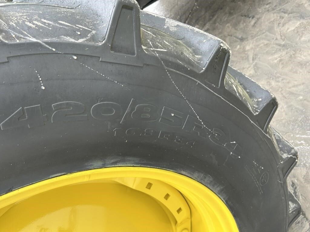 2017 John Deere 8345R Tractor