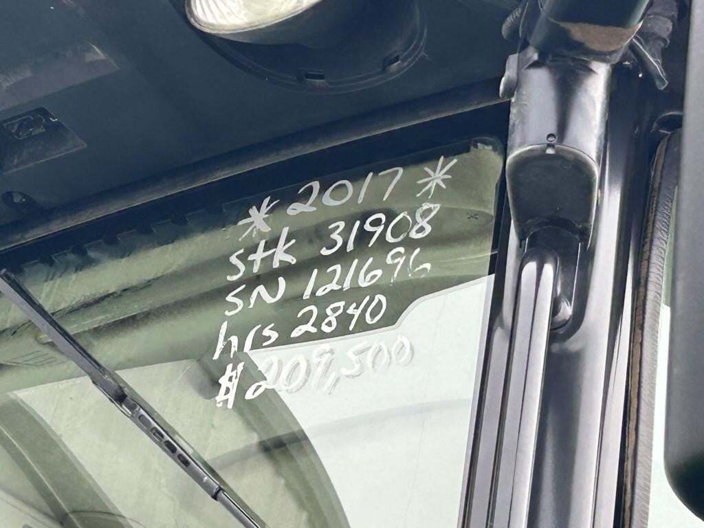 2017 John Deere 8345R Tractor