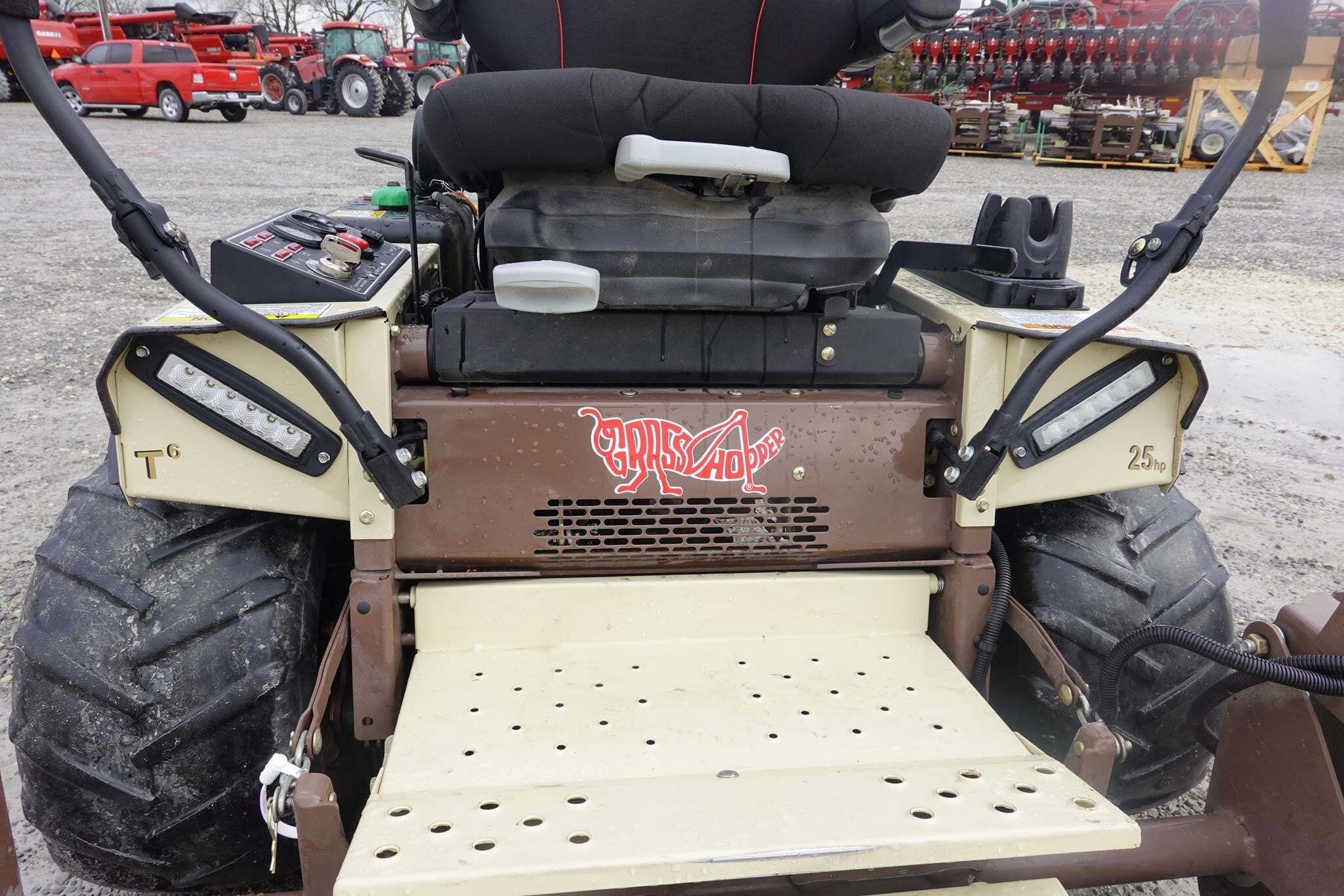 2025 Grasshopper 725DT6 Lawn Mower