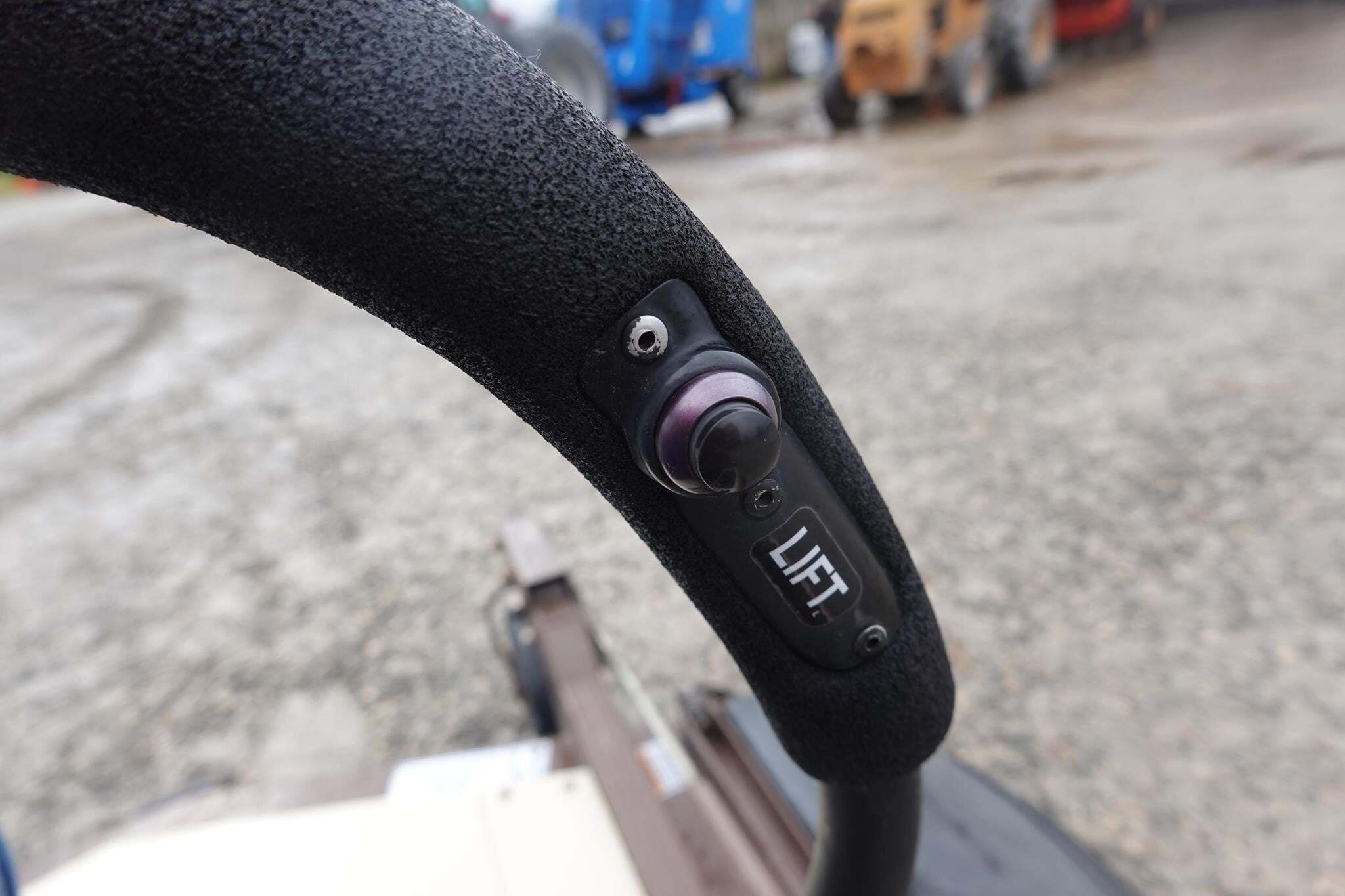2025 Grasshopper 725DT6 Lawn Mower