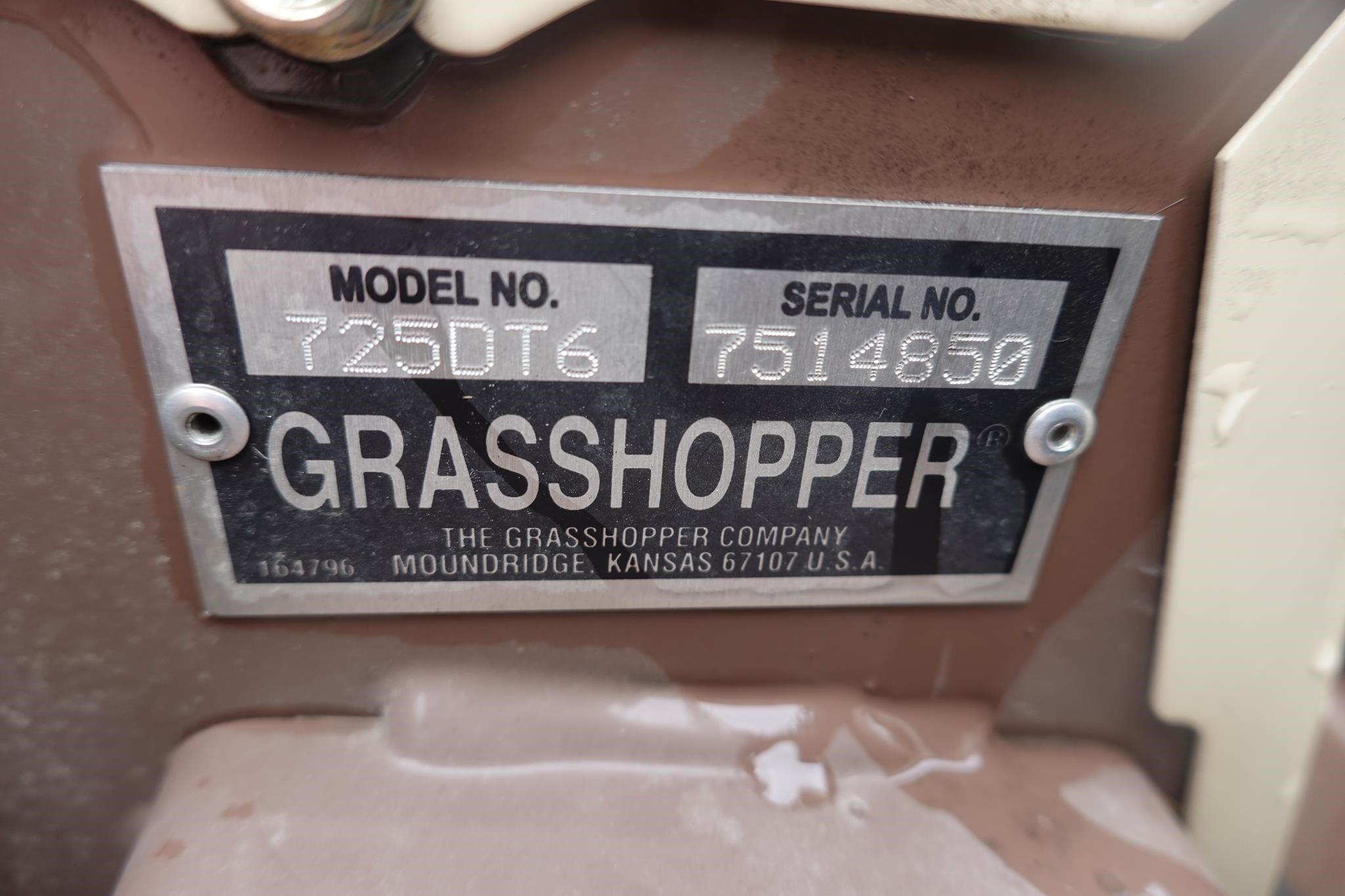 2025 Grasshopper 725DT6 Lawn Mower