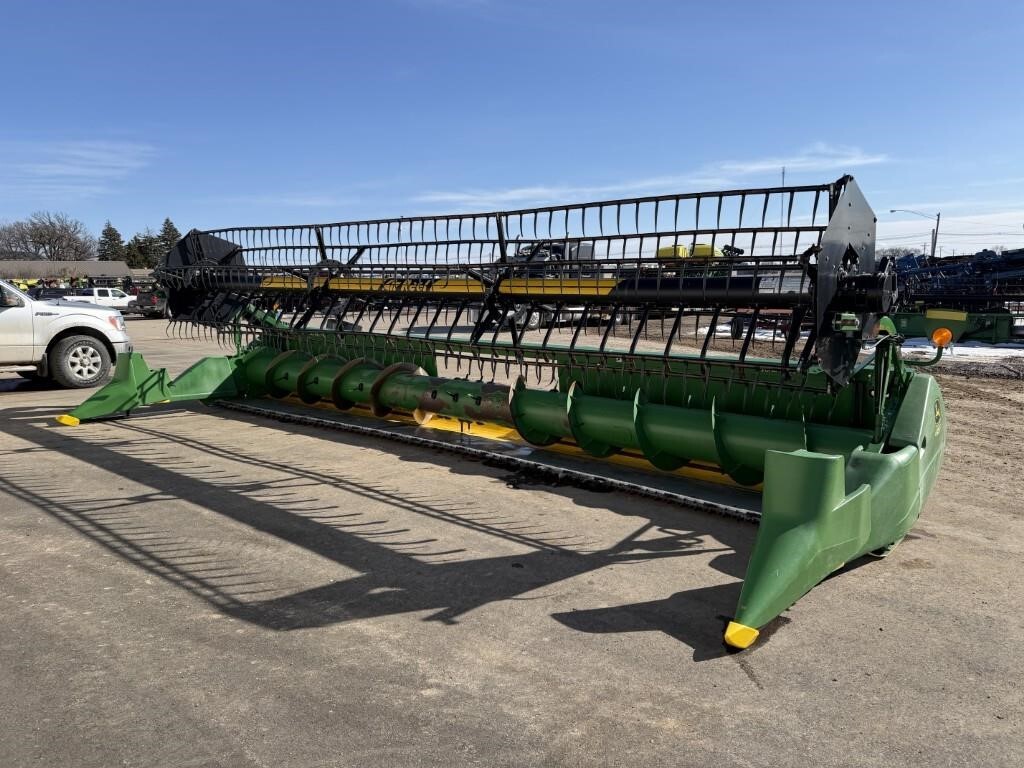 2010 John Deere 625F Platform