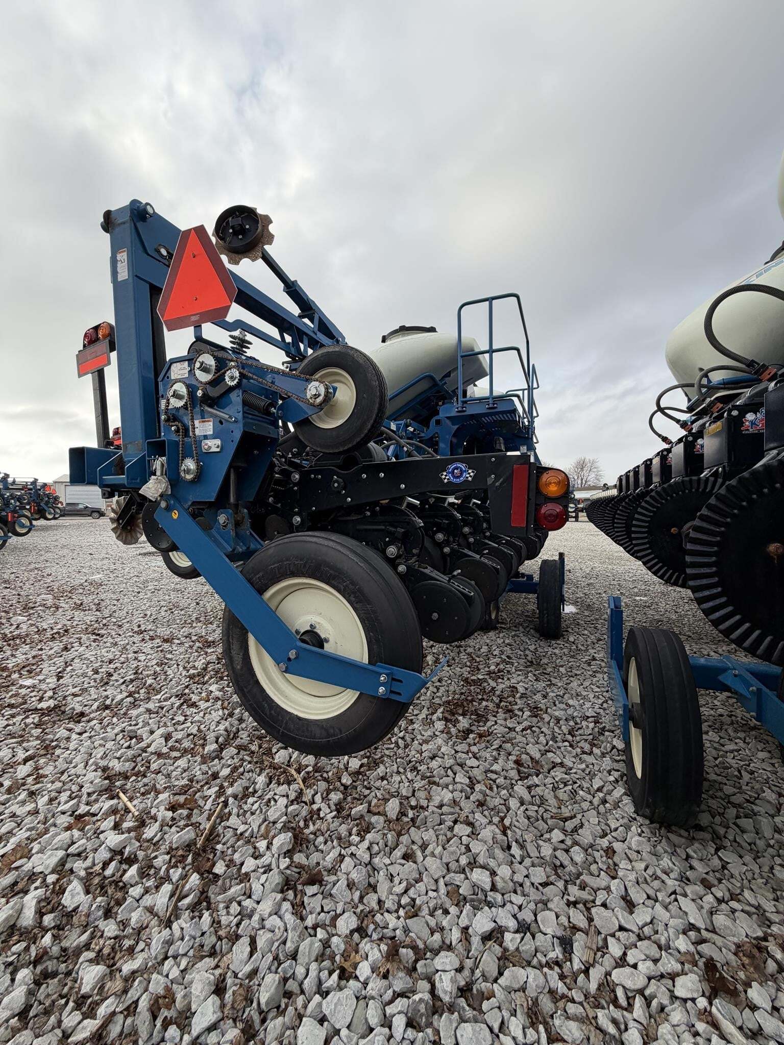 2021 Kinze 3605 Planter