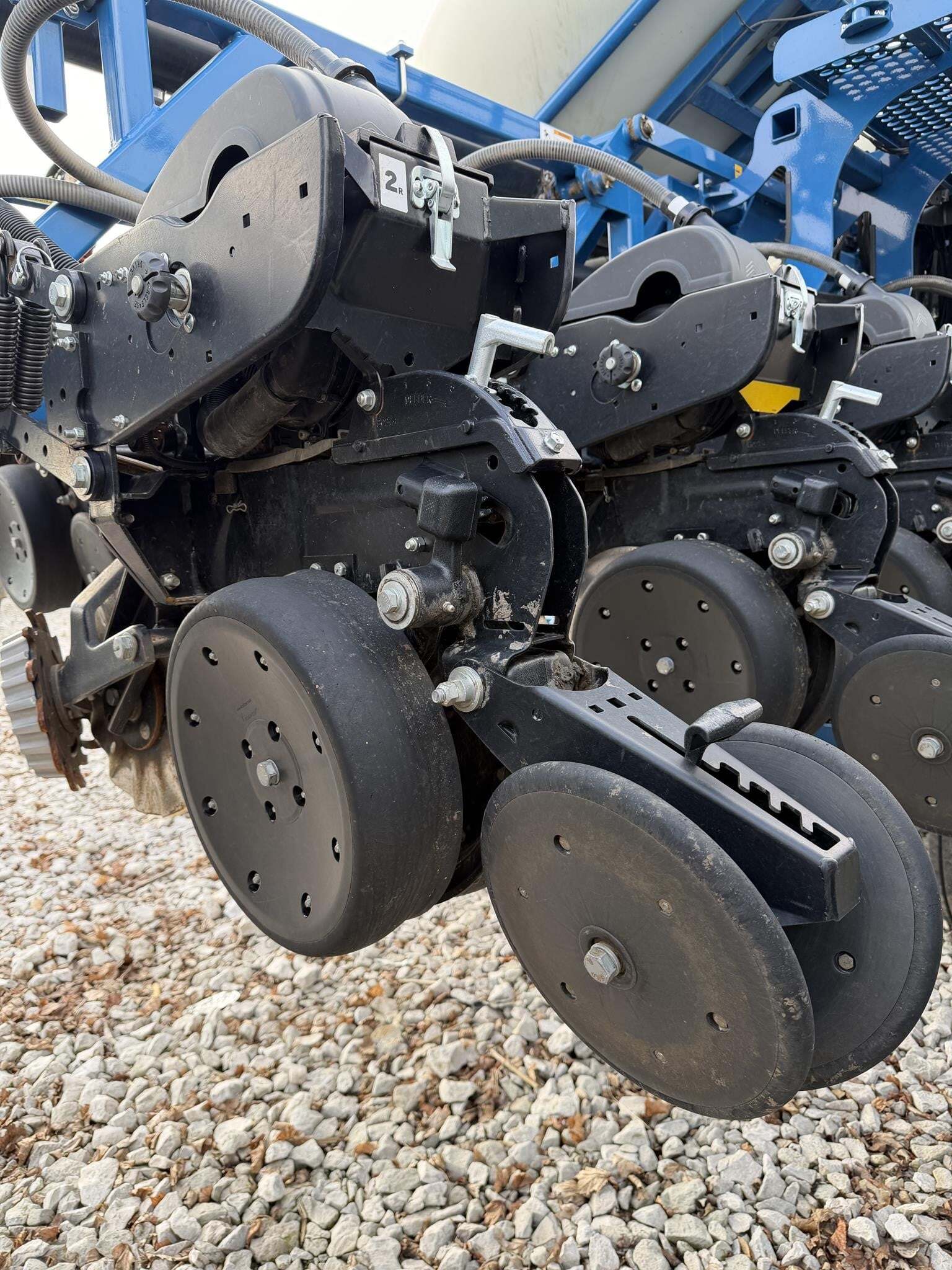 2021 Kinze 3605 Planter