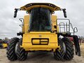 2023 New Holland CR7.90 REVELATION Combine