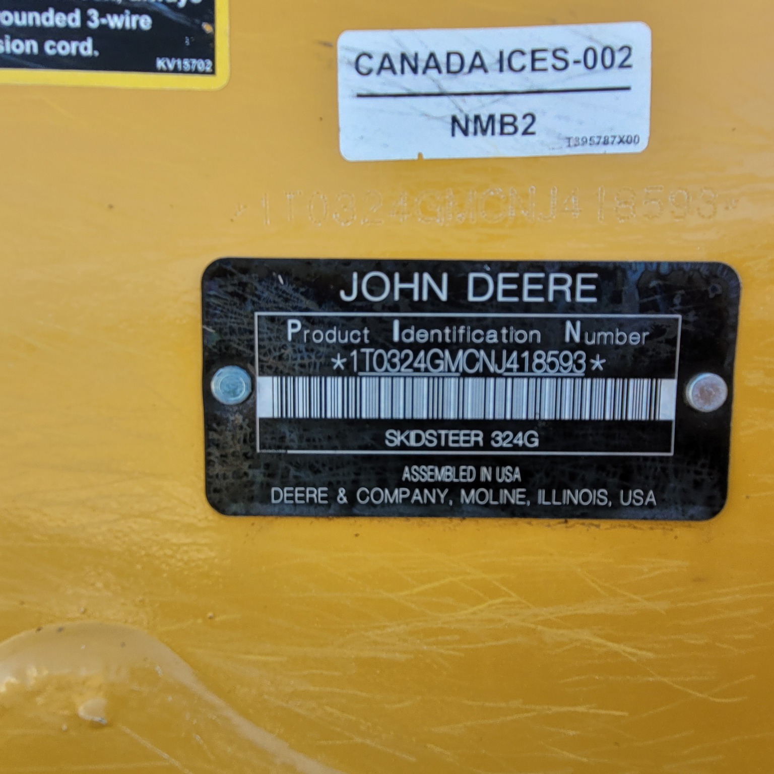 2022 Deere 324G Skid Steer