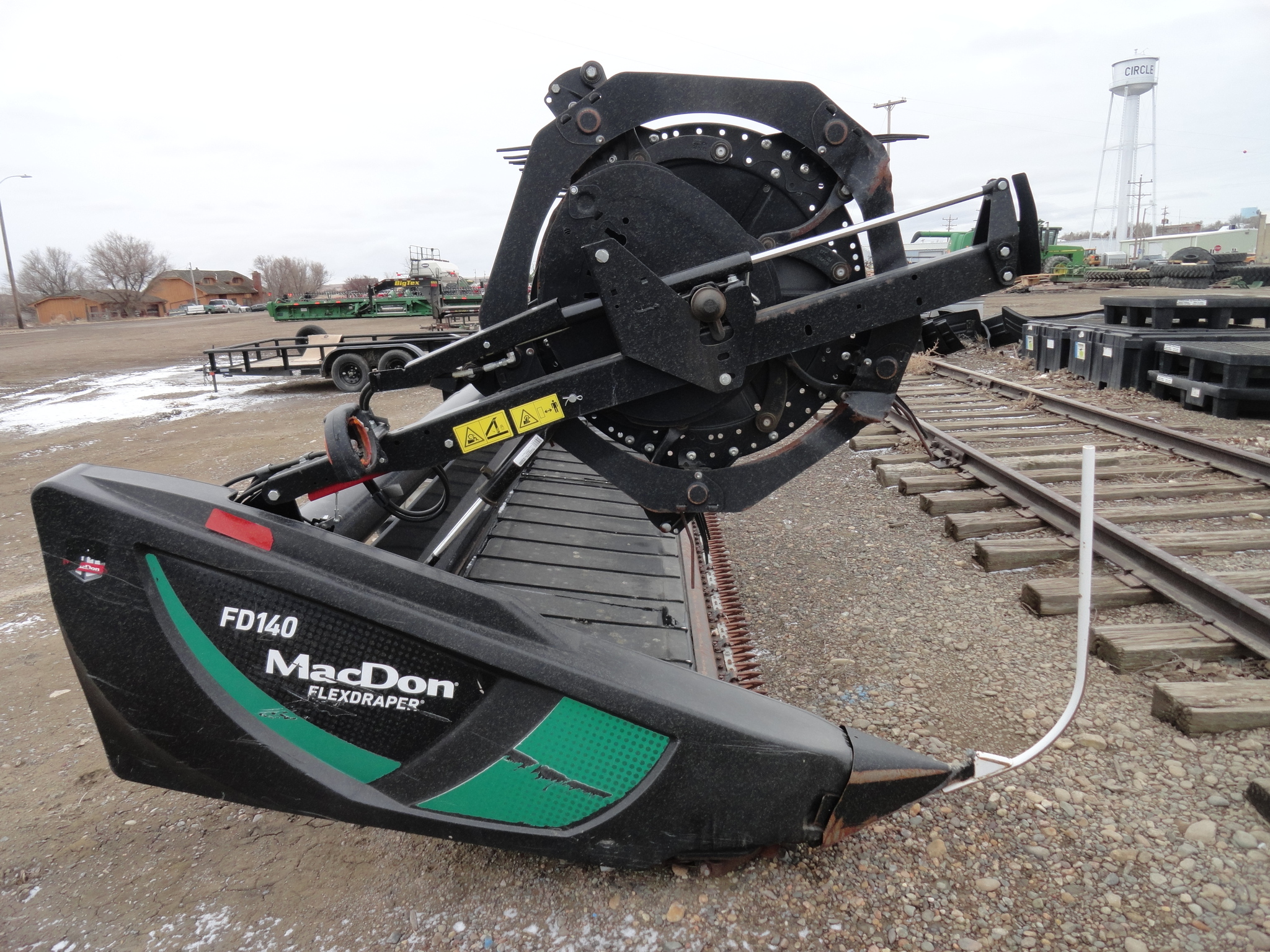 2019 MacDon FD140 Platform