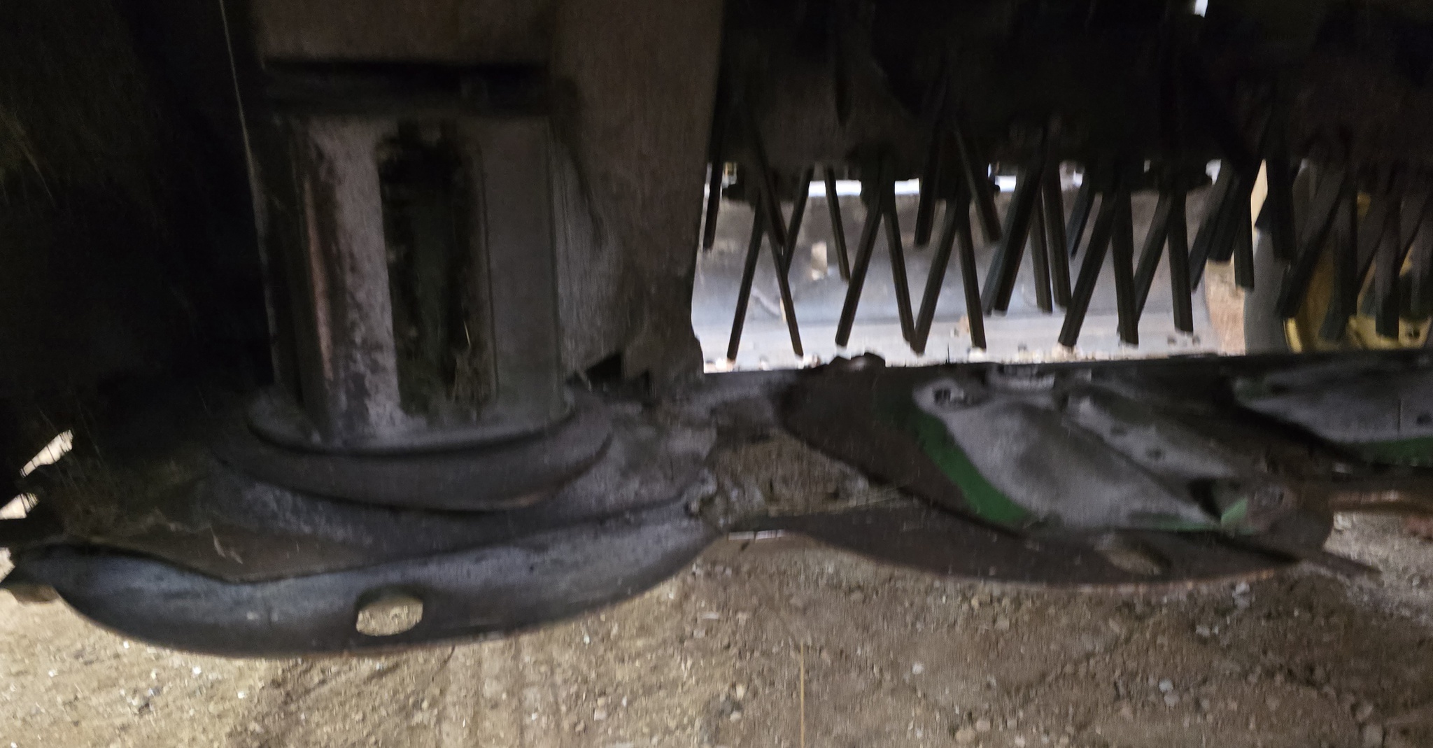 2020 John Deere 625F Platform