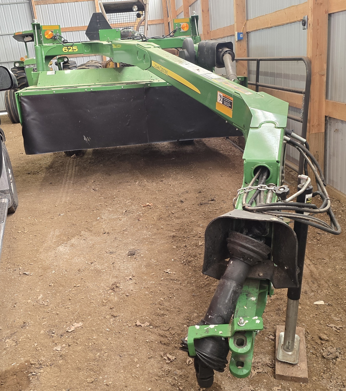 2020 John Deere 625F Platform