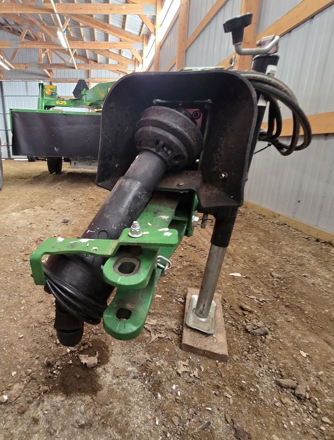 2020 John Deere 625F Platform