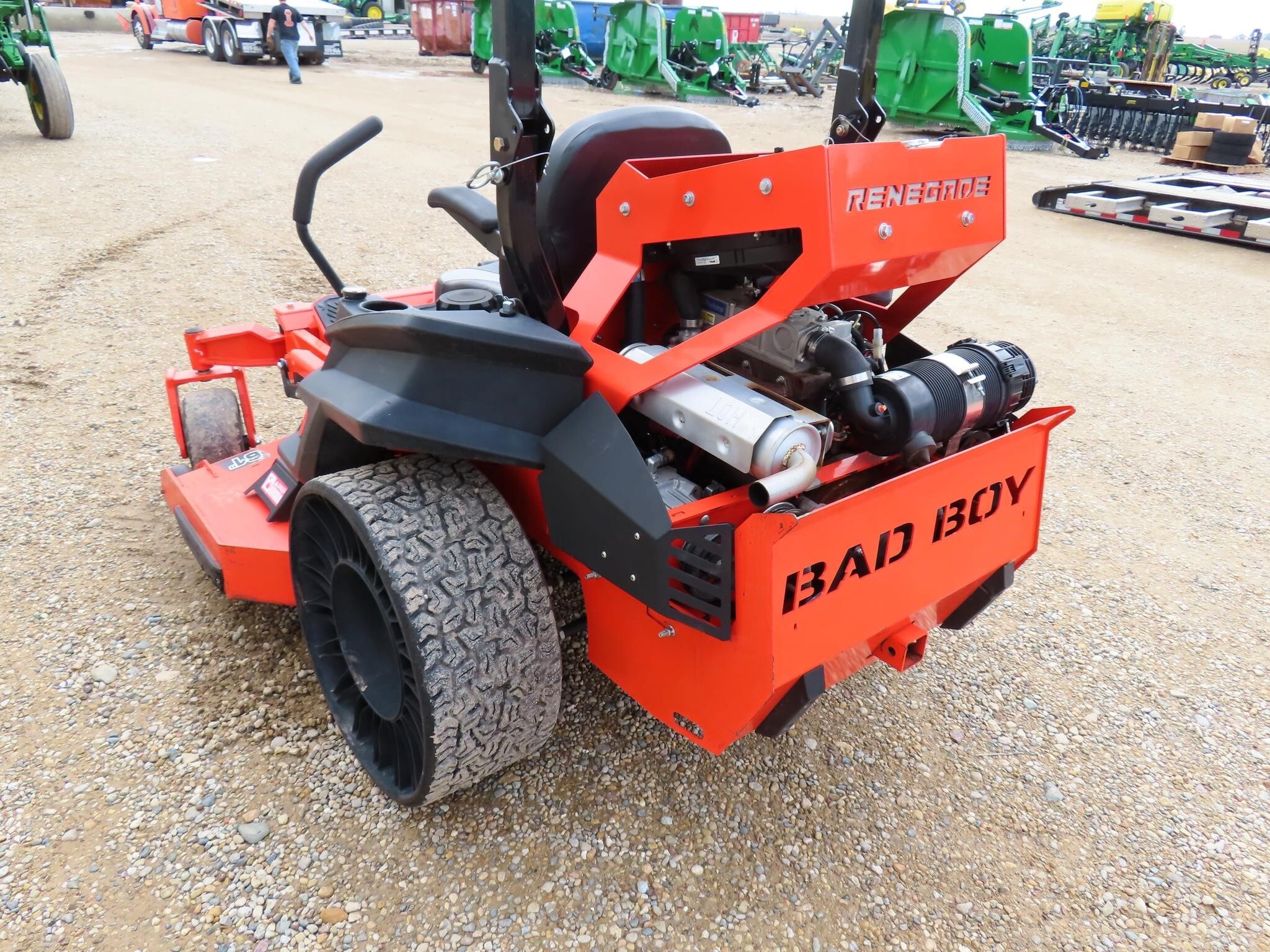 2021 Bad Boy RENEGADE 6100 Lawn Mower