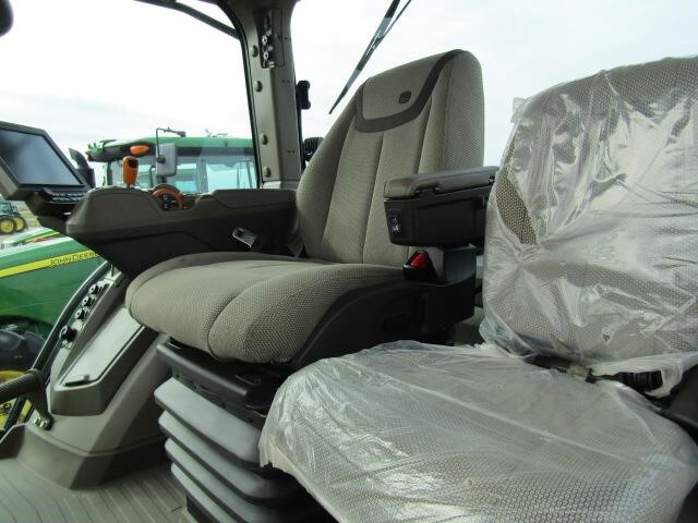 2023 John Deere 8R 340 Tractor