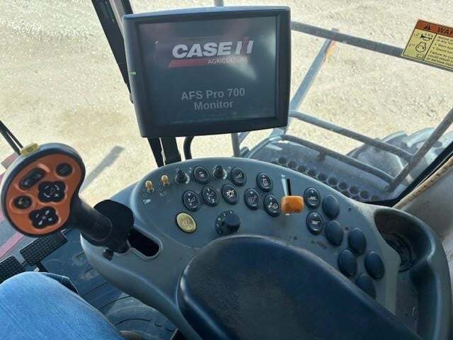 2006 Case IH 8010 Combine