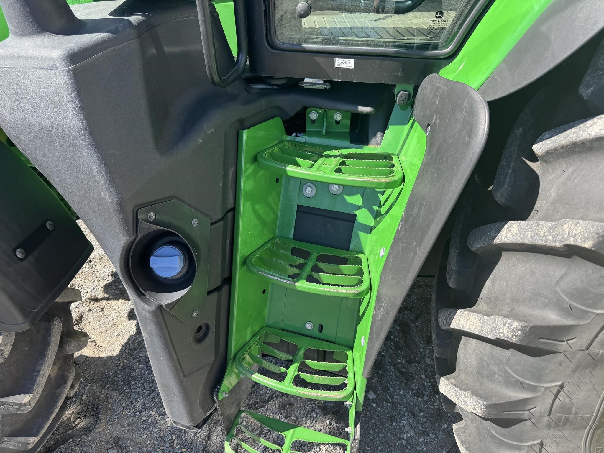 2023 John Deere 6R 175 Tractor