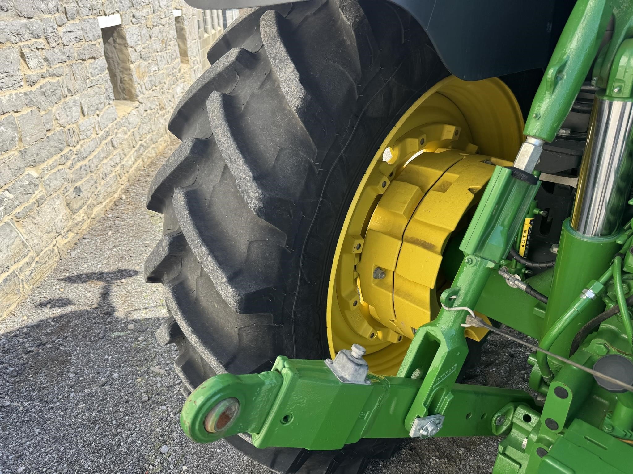 2023 John Deere 6R 175 Tractor