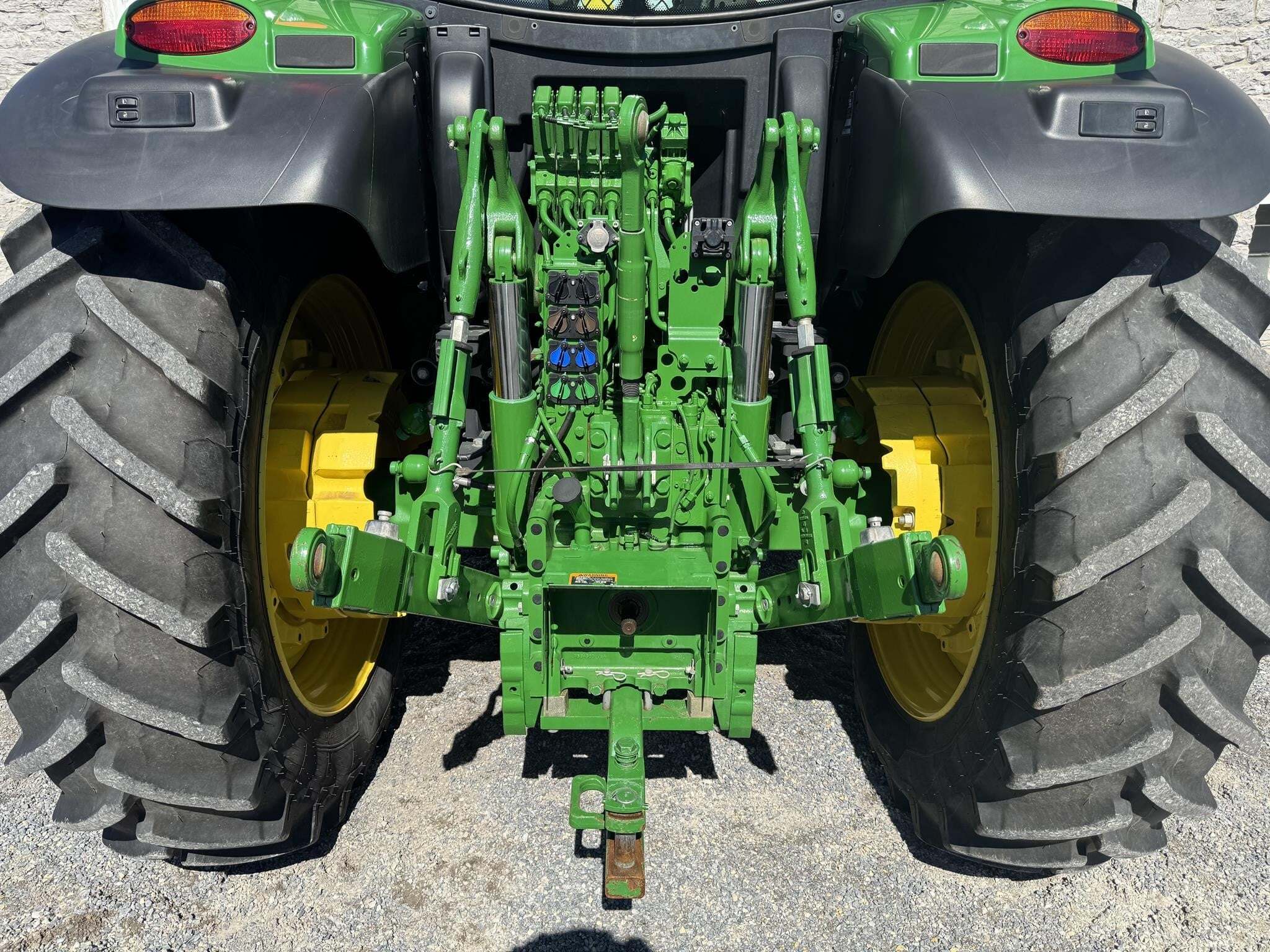 2023 John Deere 6R 175 Tractor