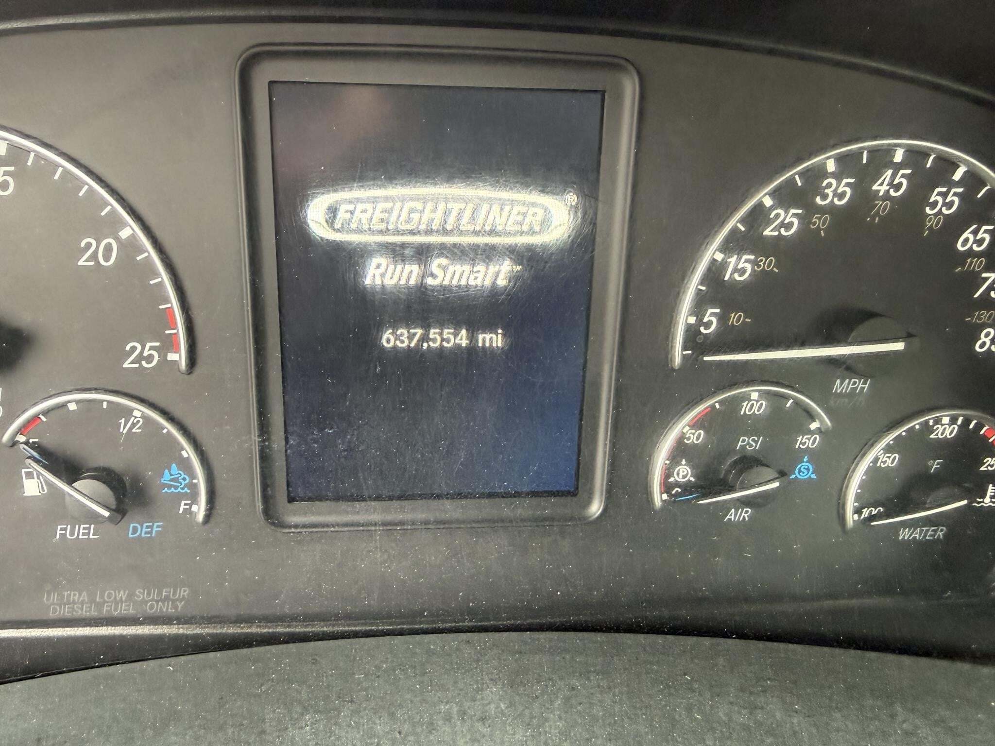 2021 Freightliner CASCADIA 116 Semi Trucks/Trailer