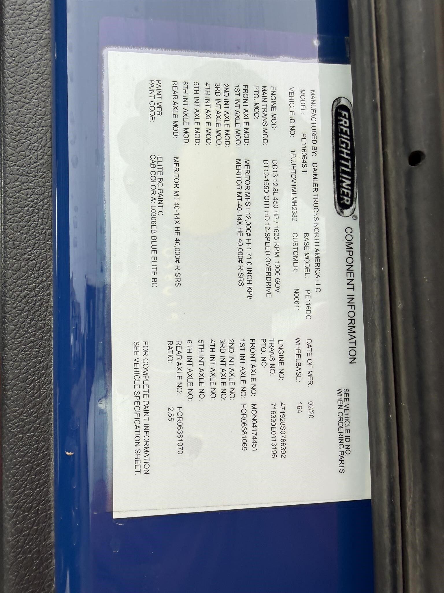 2021 Freightliner CASCADIA 116 Semi Trucks/Trailer