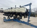 2016 Kinze 3500 Planter