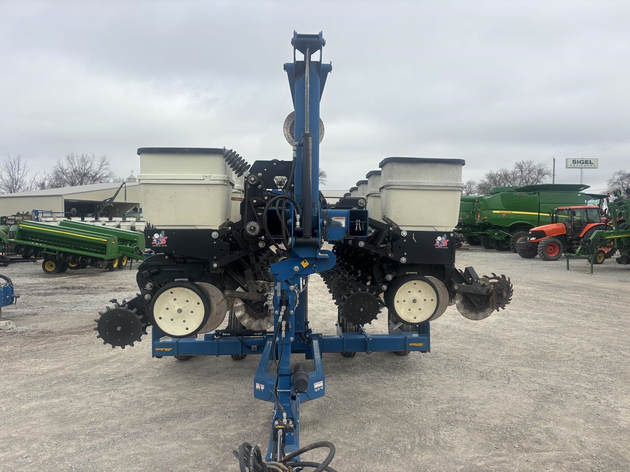 2016 Kinze 3500 Planter