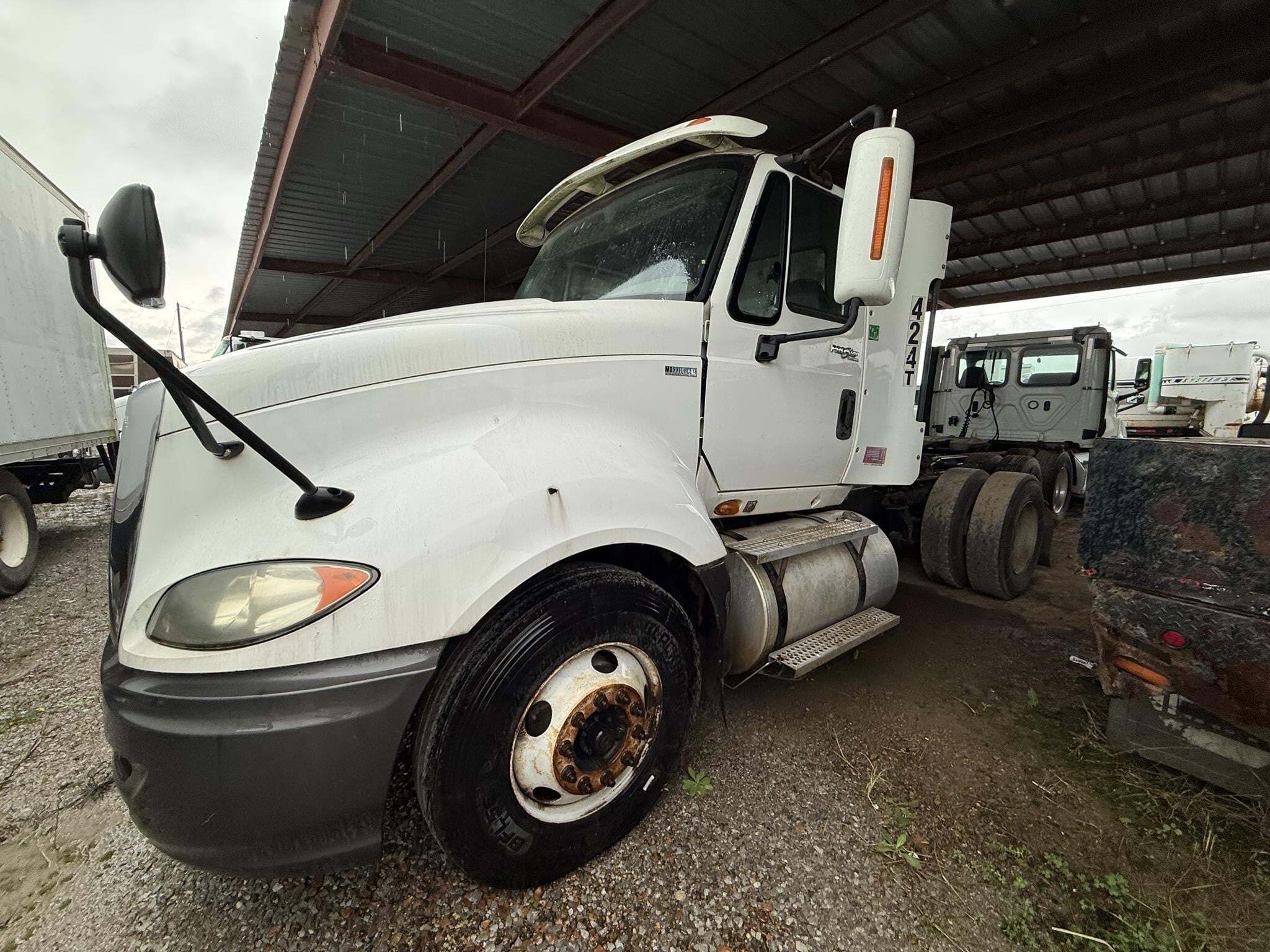 2011 International ProStar Semi Trucks/Trailer