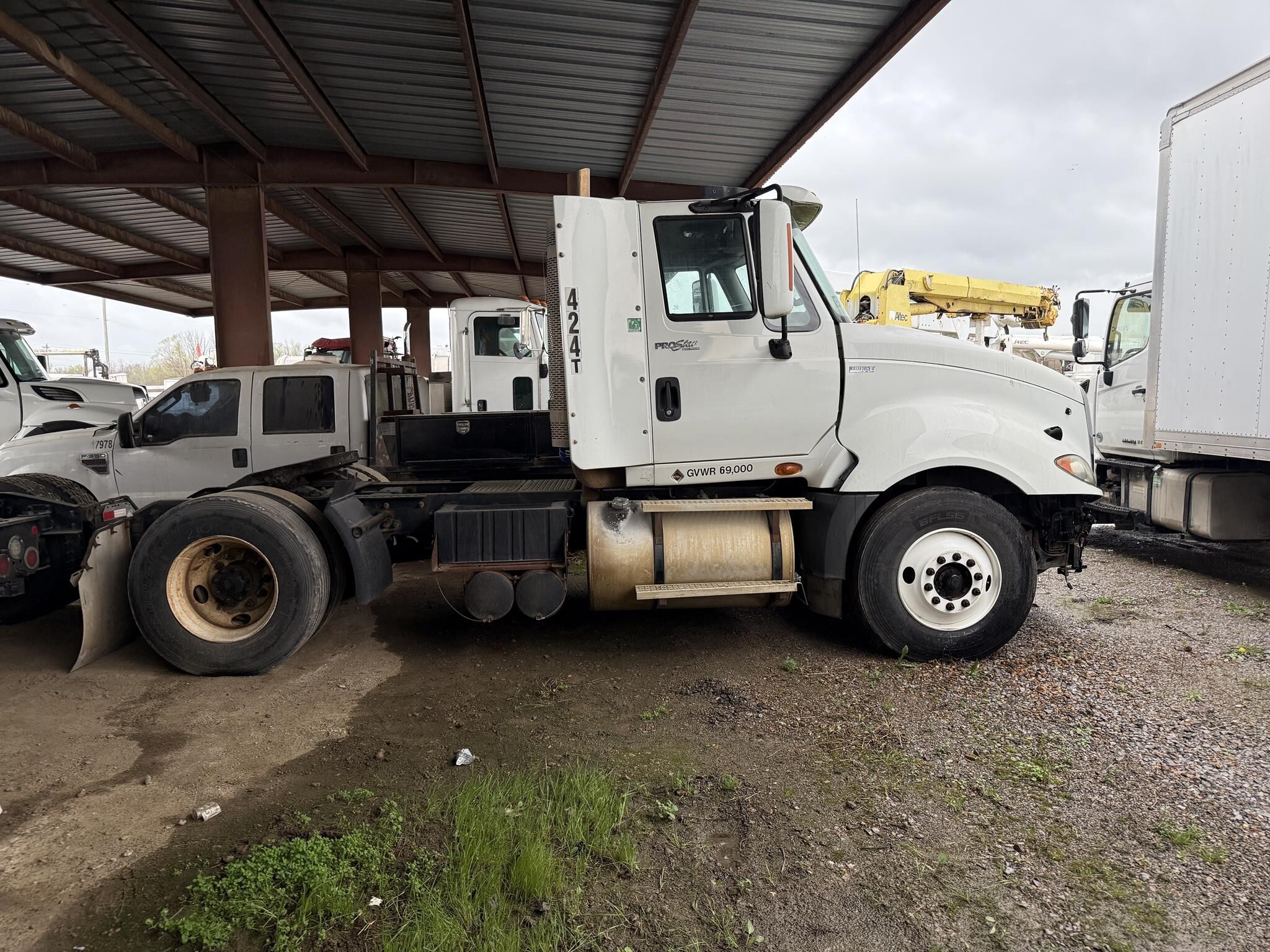 2011 International ProStar Semi Trucks/Trailer