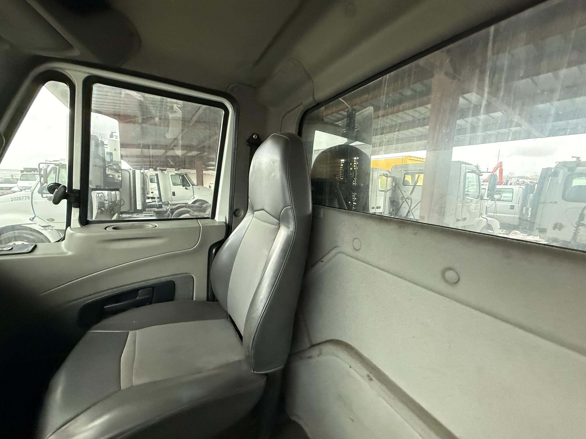 2011 International ProStar Semi Trucks/Trailer