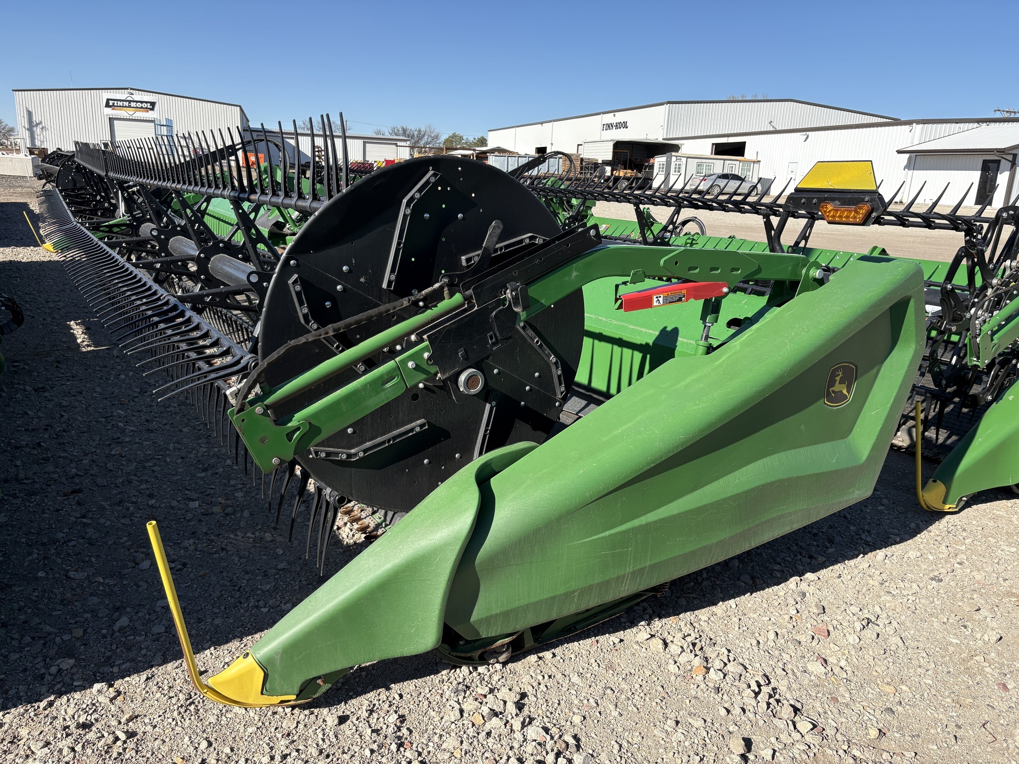 2023 John Deere HD40F Platform