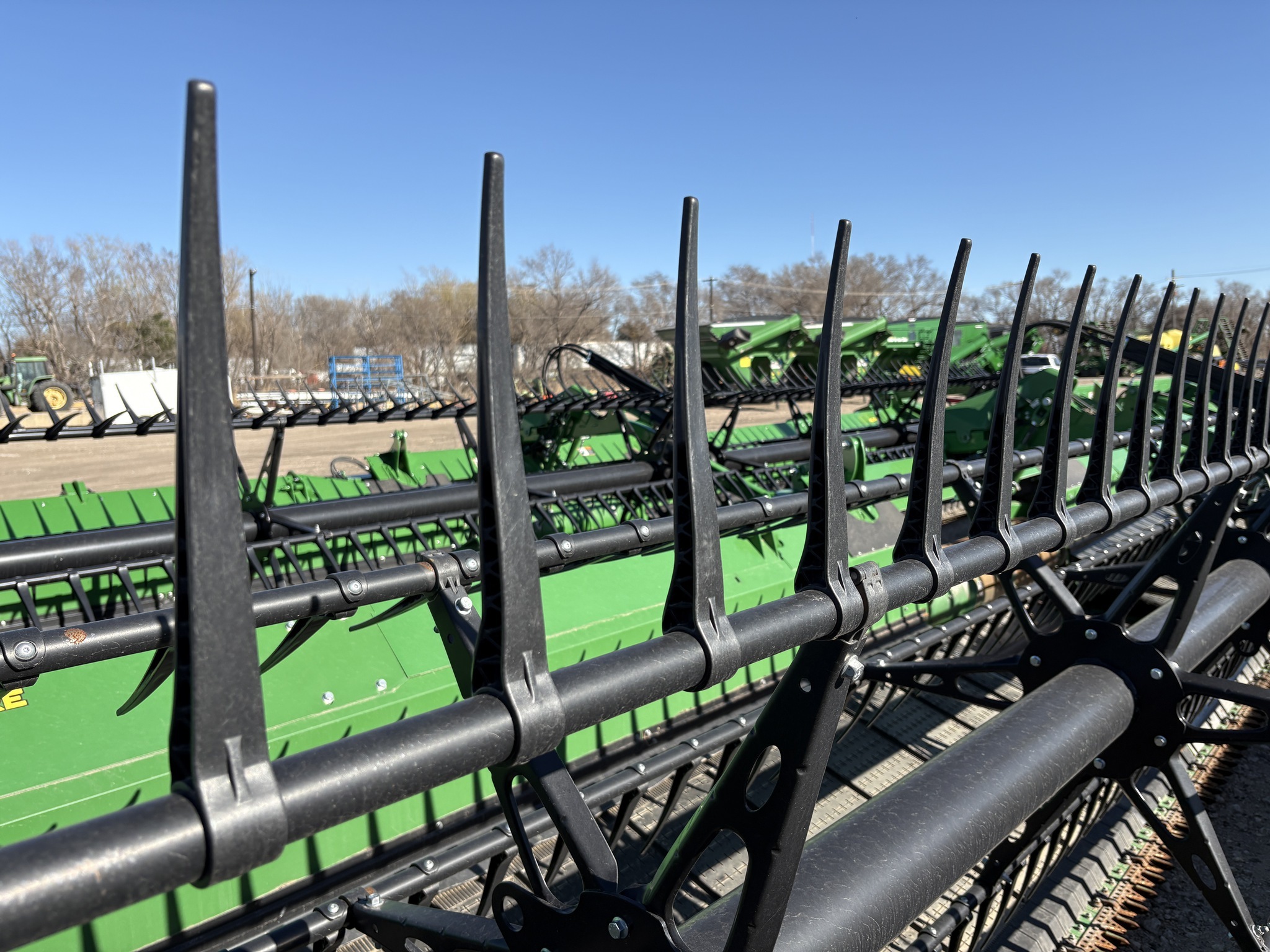 2023 John Deere HD40F Platform