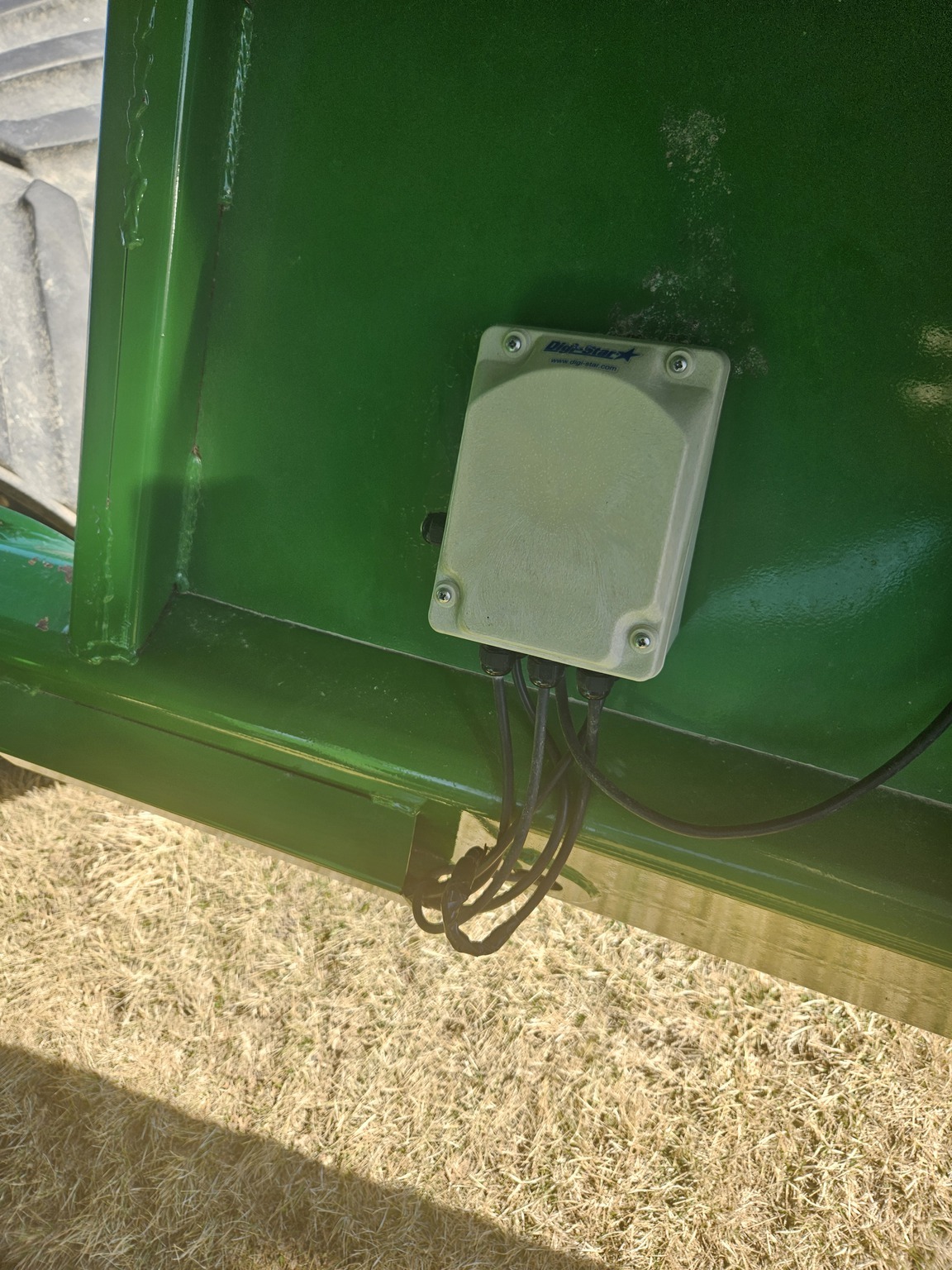 2010 J&M 1151 Grain Cart