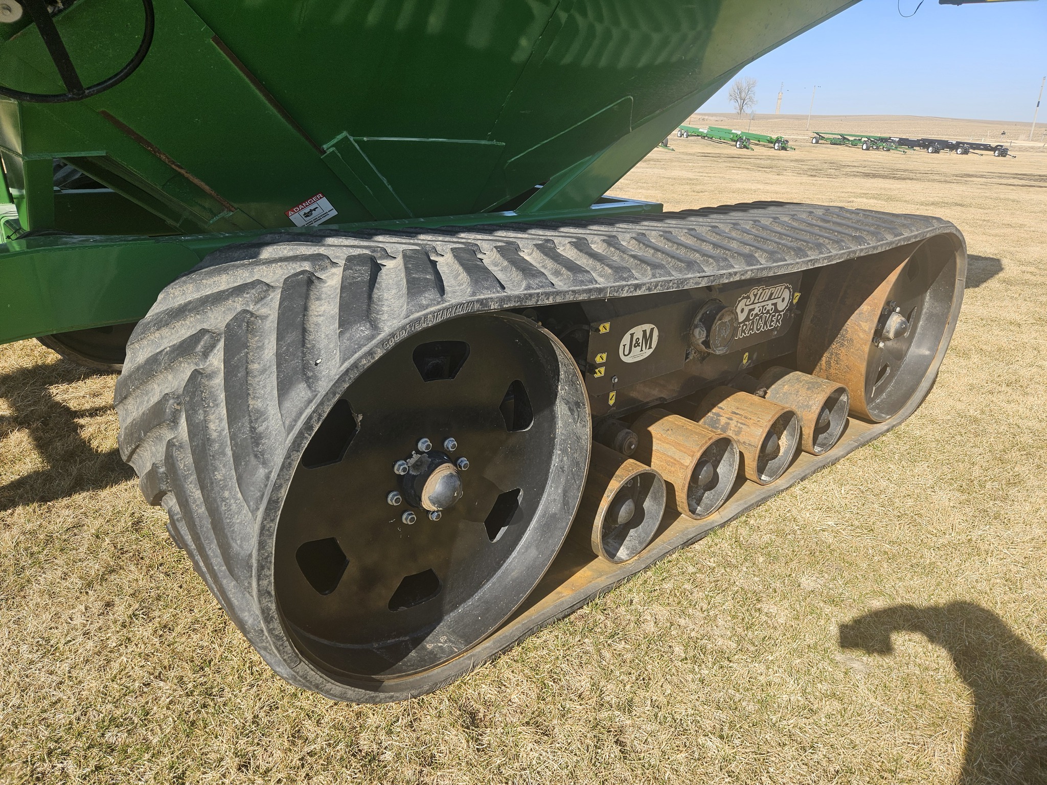 2010 J&M 1151 Grain Cart