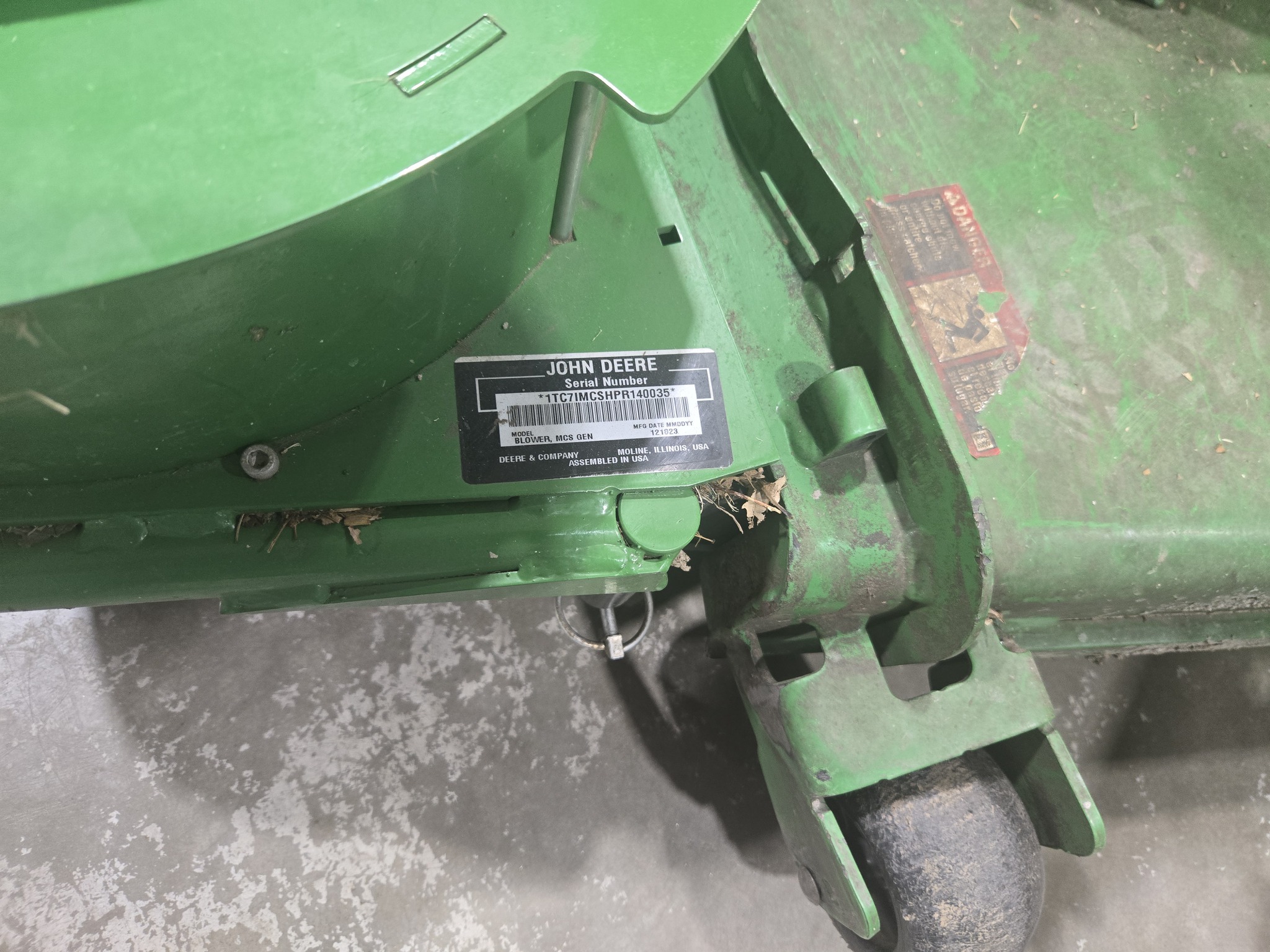 2023 John Deere Z997R Lawn Mower